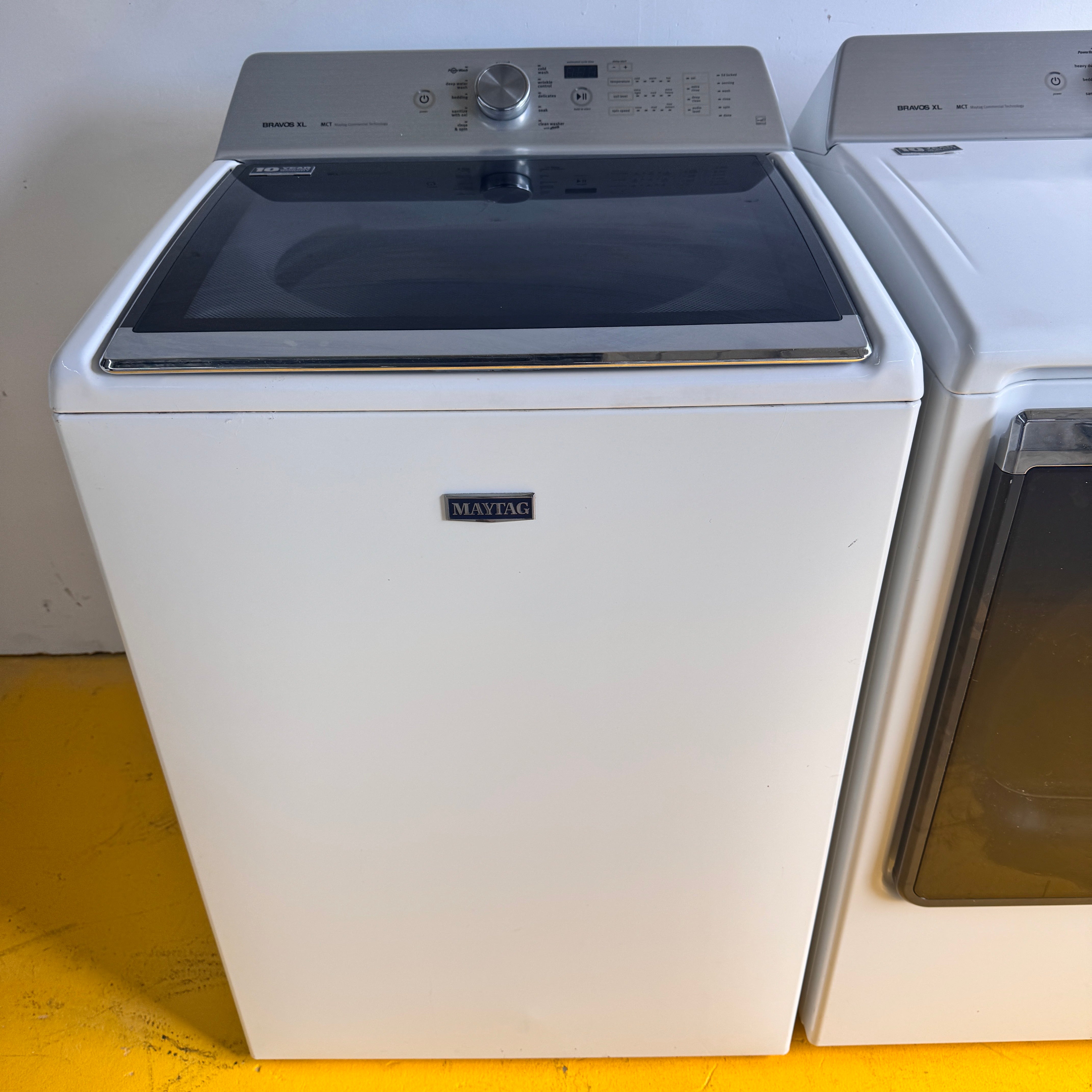 Maytag Bravos Washer and Dryer XL Maytag Bravos Washer and Dryer XL
